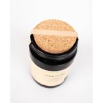 Lumanare-parfumata-cu-aroma-de-crin-de-vale