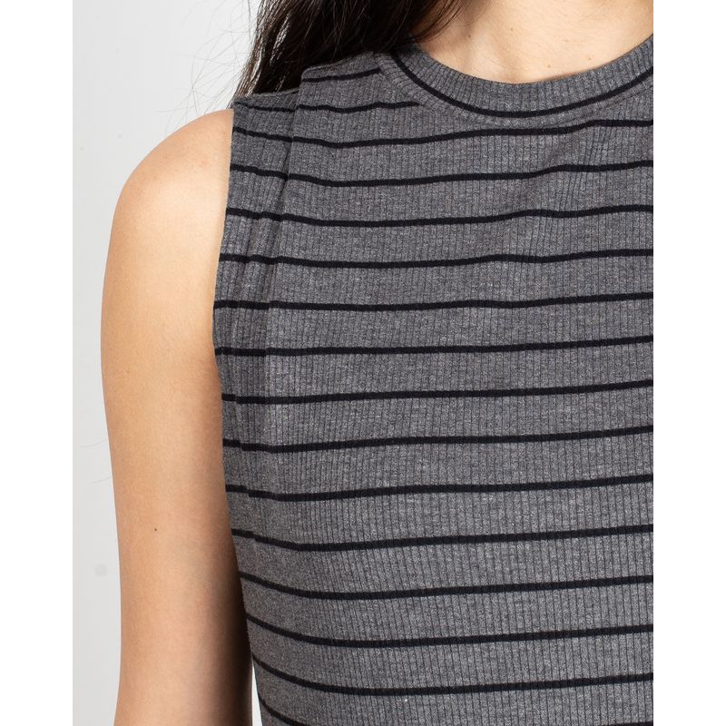 Rochie-fara-maneci-in-dungi