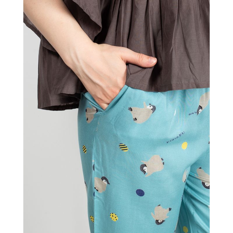Pantaloni-subtiri-cu-talie-elastica-si-imprimeu-N903904016