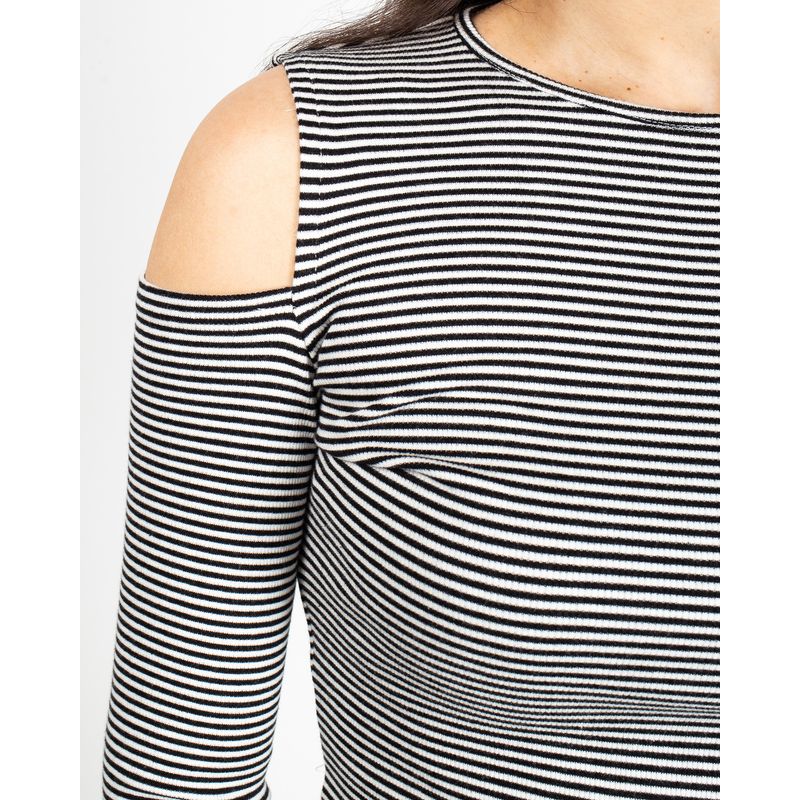 Rochie-midi-cu-umeri-goi-2102019012