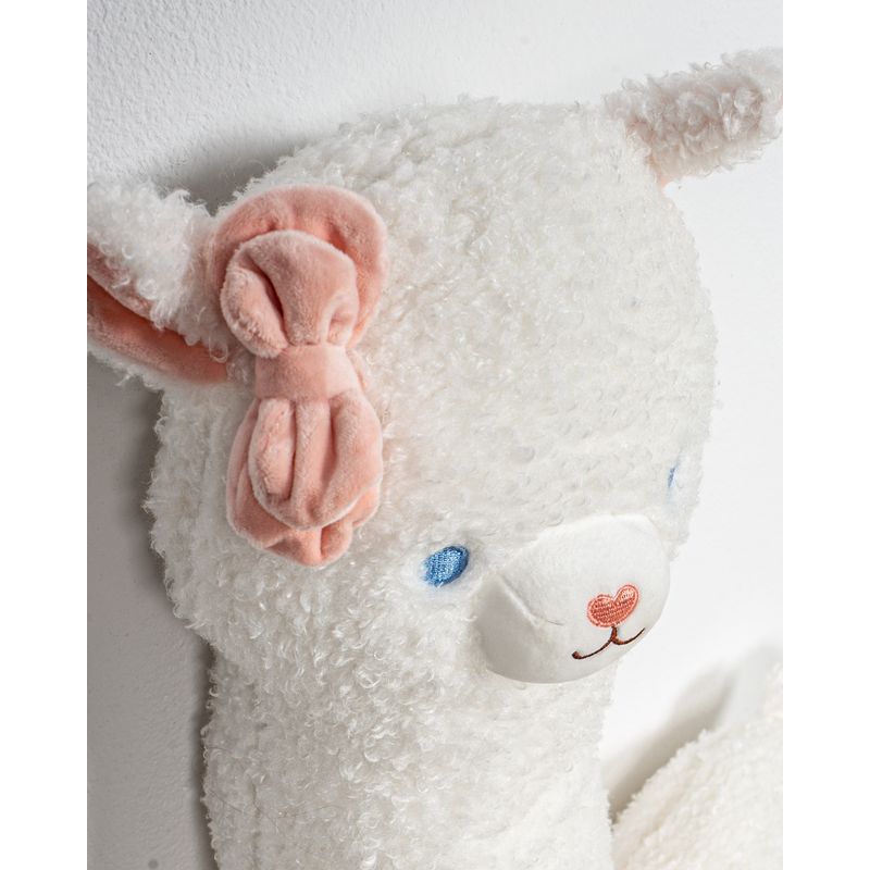 Perna-decorativa-Alpaca-cu-fundita-roz