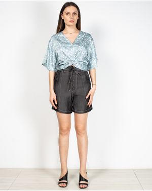 Pantaloni scurti DOCA cu nasturi si talie inalta 22MNB02234