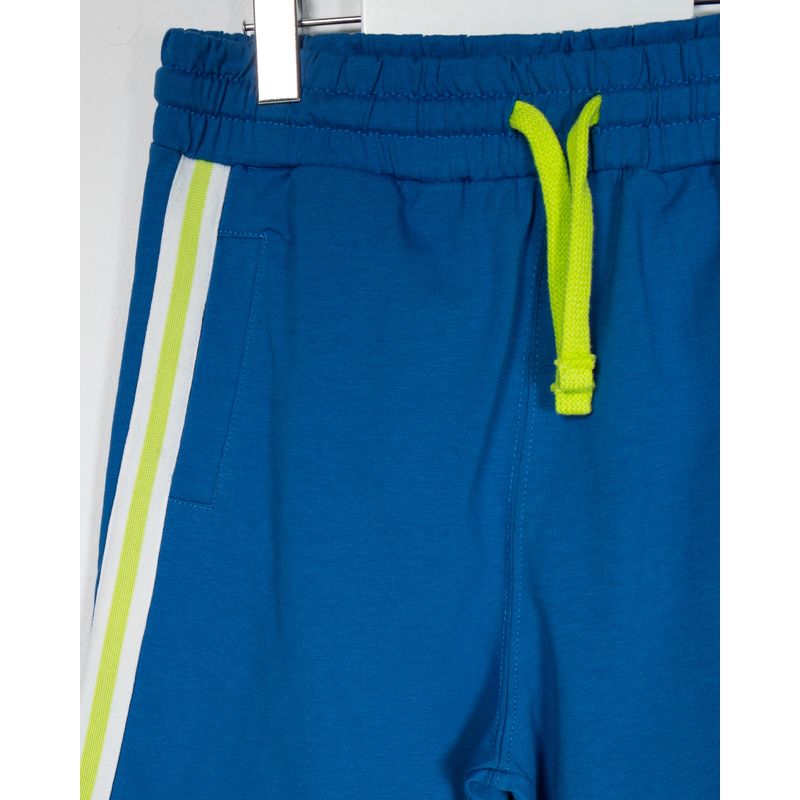 Pantaloni-scurti-din-bumbac-cu-buzunare-pentru-baieti-22ALN53002