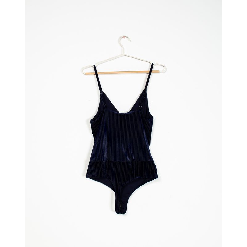 Body-cu-bretele-subtiri-reglabile-22BRA01007