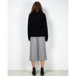 Pantaloni-trei-sferturi-in-carouri-22ITT50002