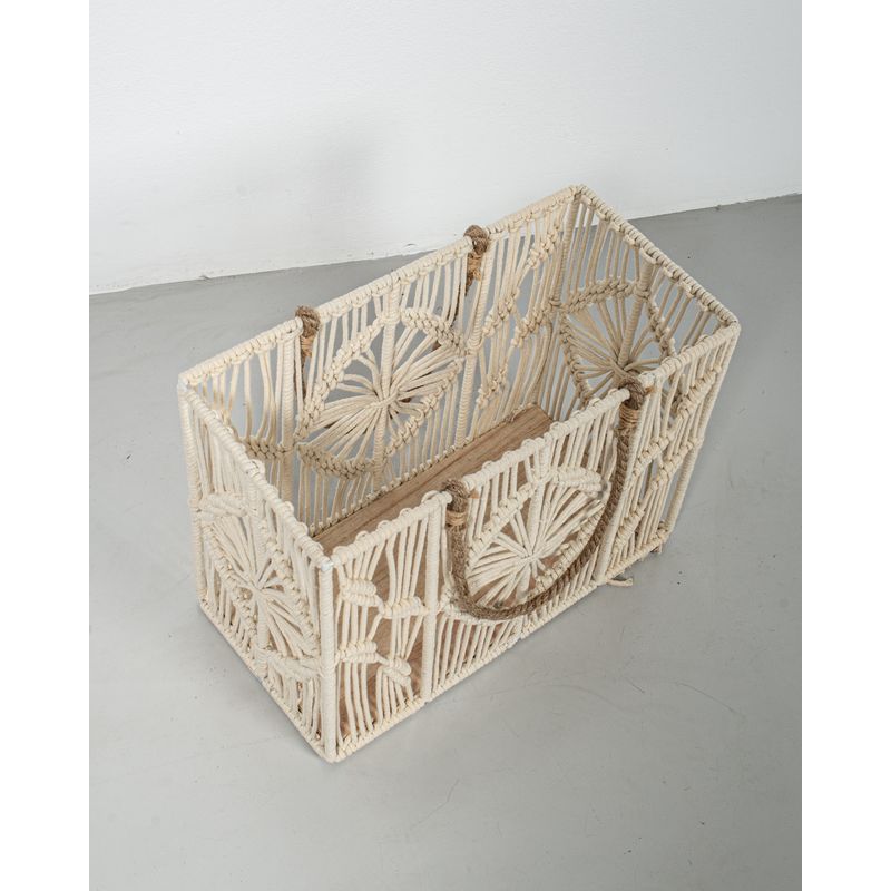 Cos-rustic-pentru-depozitare
