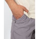 Pantaloni-scurti-cu-fermoar-metalic-si-buzunare-23KOS81001