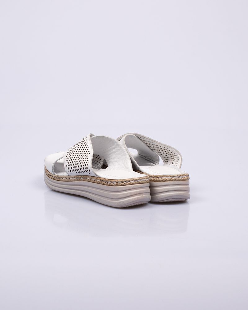 Papuci-din-piele-naturala-cu-model-perforat-23ASE05018