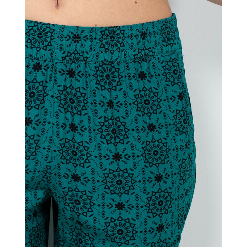 Pantaloni-de-casa-cu-imprimeu-si-talie-elastica-23ITT28006