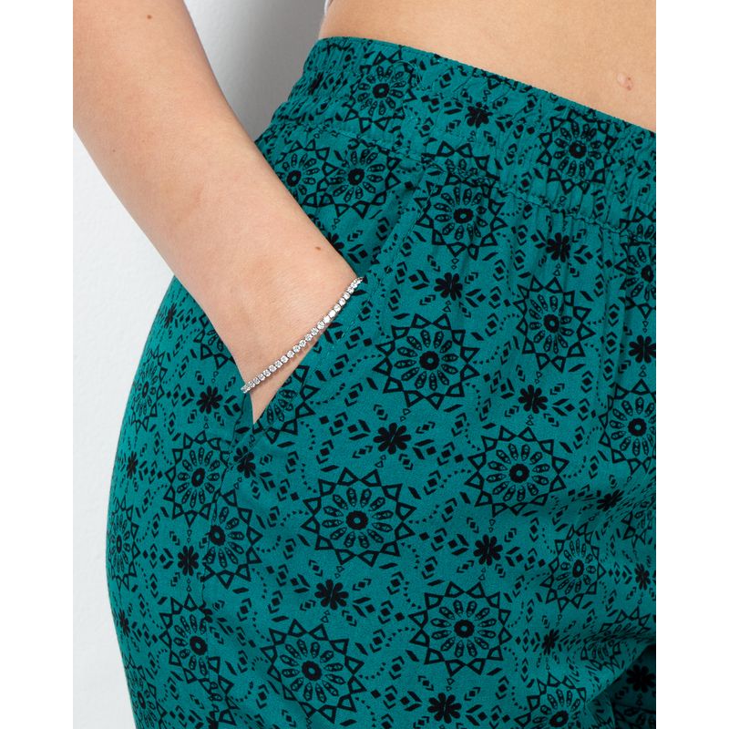 Pantaloni-de-casa-cu-imprimeu-si-talie-elastica-23ITT28006