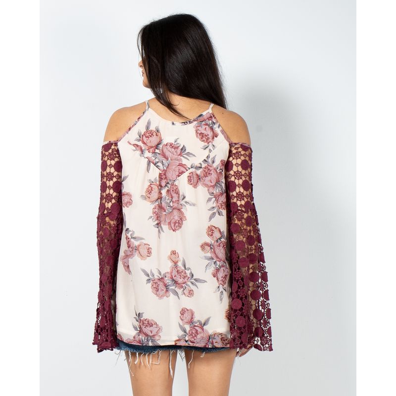 Bluza-cu-maneci-clopot-din-dantela-brodata-N230530013