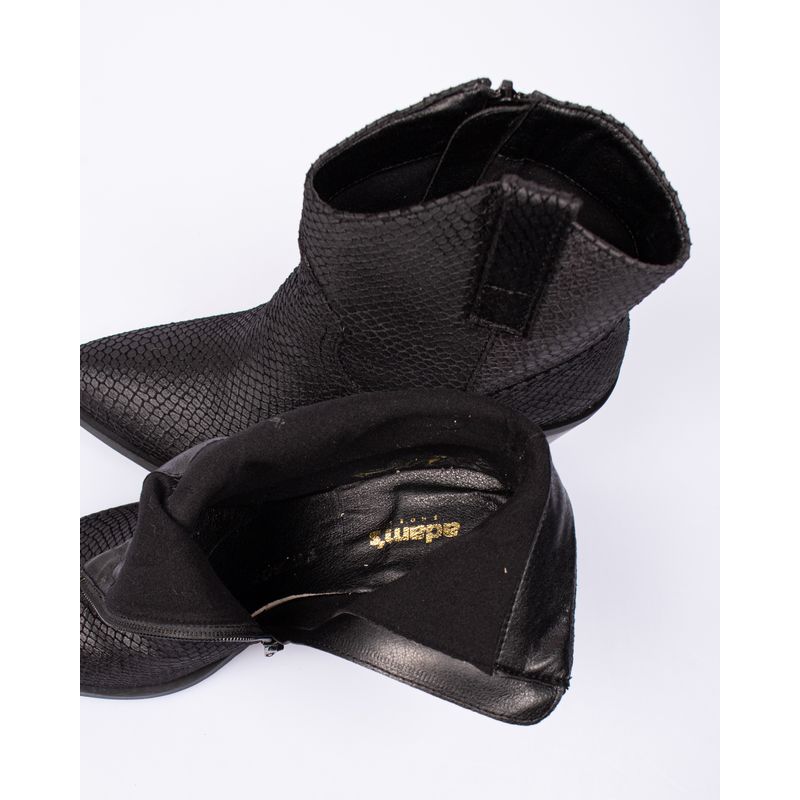 23HAT33021-GHETE-SI-BOCANCI---DAMA