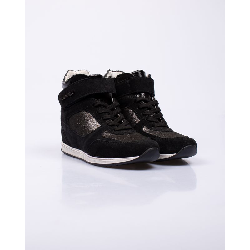 Ghete-cu-siret-si-talpa-ascunsa-pentru-femei-23HAT43004