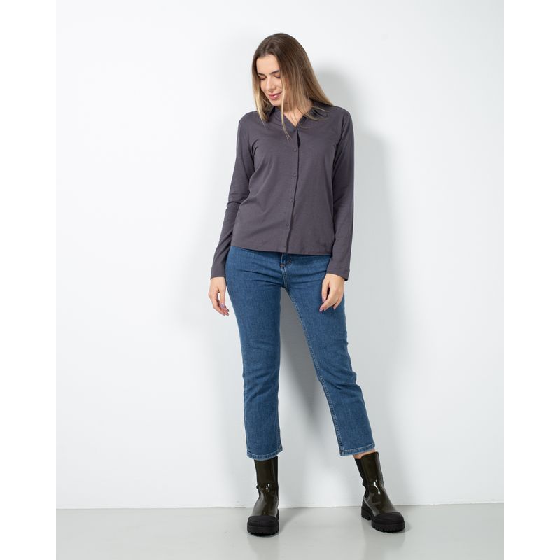 Bluza-uni-cu-nasturi-si-guler-ascutit-23ITTC9005