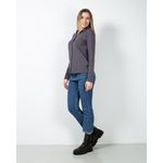 Bluza-uni-cu-nasturi-si-guler-ascutit-23ITTC9005