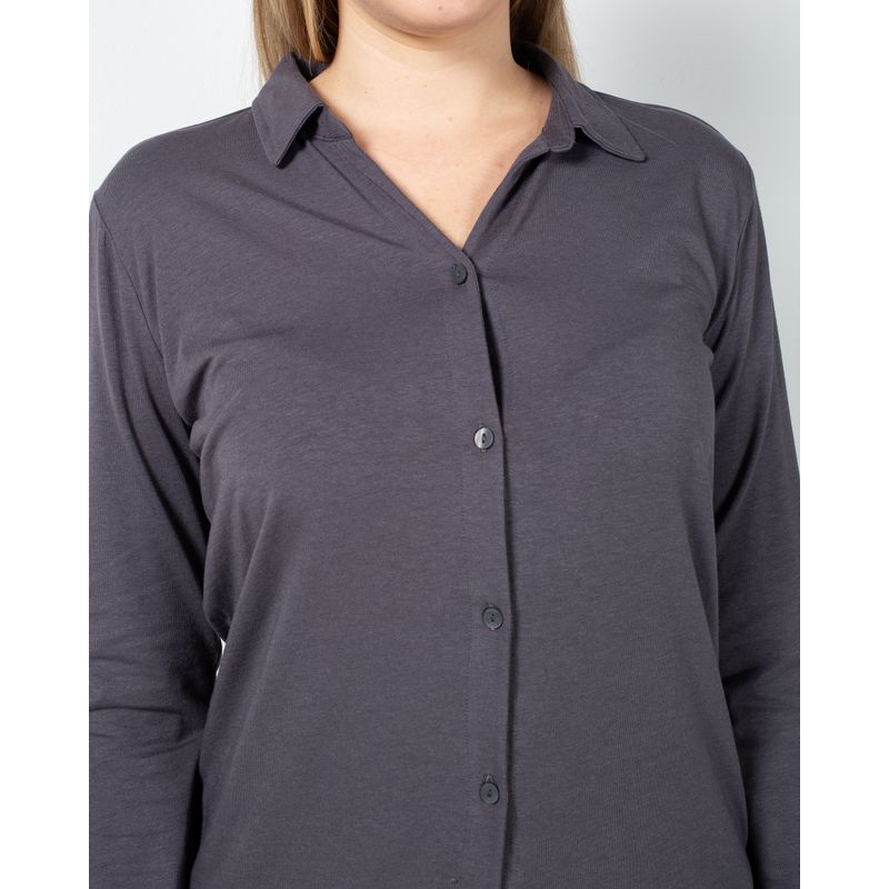 Bluza-uni-cu-nasturi-si-guler-ascutit-23ITTC9005