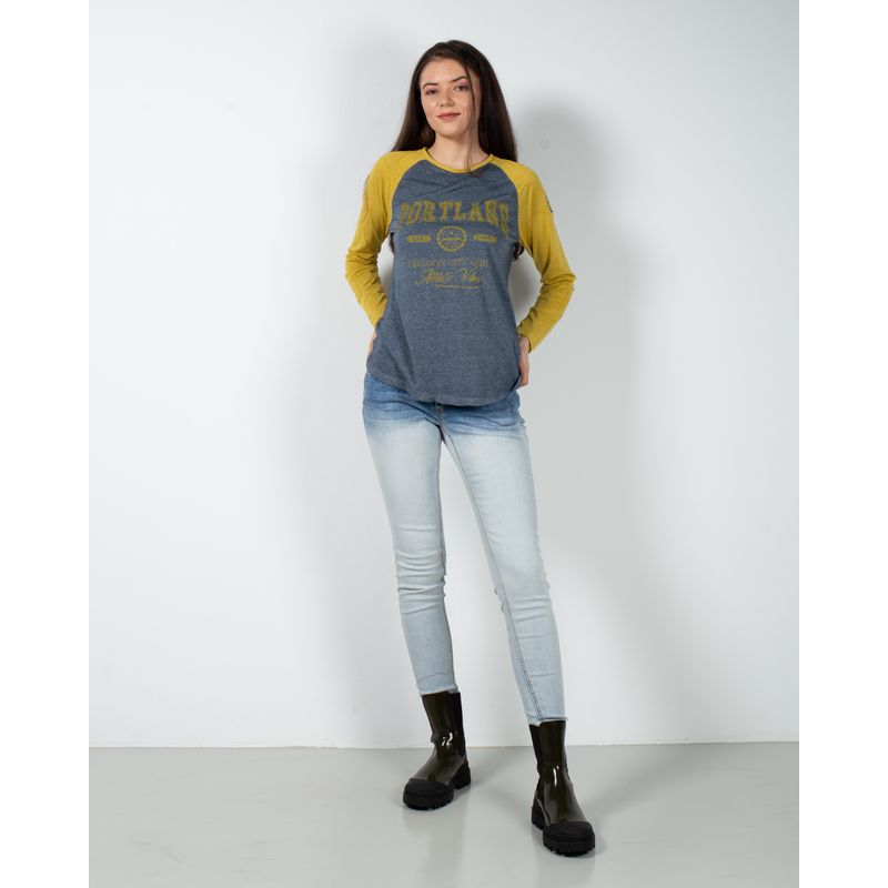 Jeans-cu-efect-prespalat-si-inchidere-cu-nasturi-23ITTB5026