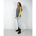 Jeans-cu-efect-prespalat-si-inchidere-cu-nasturi-23ITTB5026
