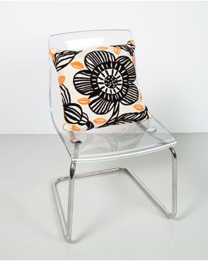 Perna decorativa cu model
