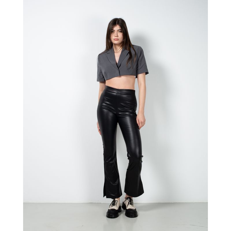 Pantaloni-evazati-cu-crapatura-in-partea-de-jos-24YEL20019