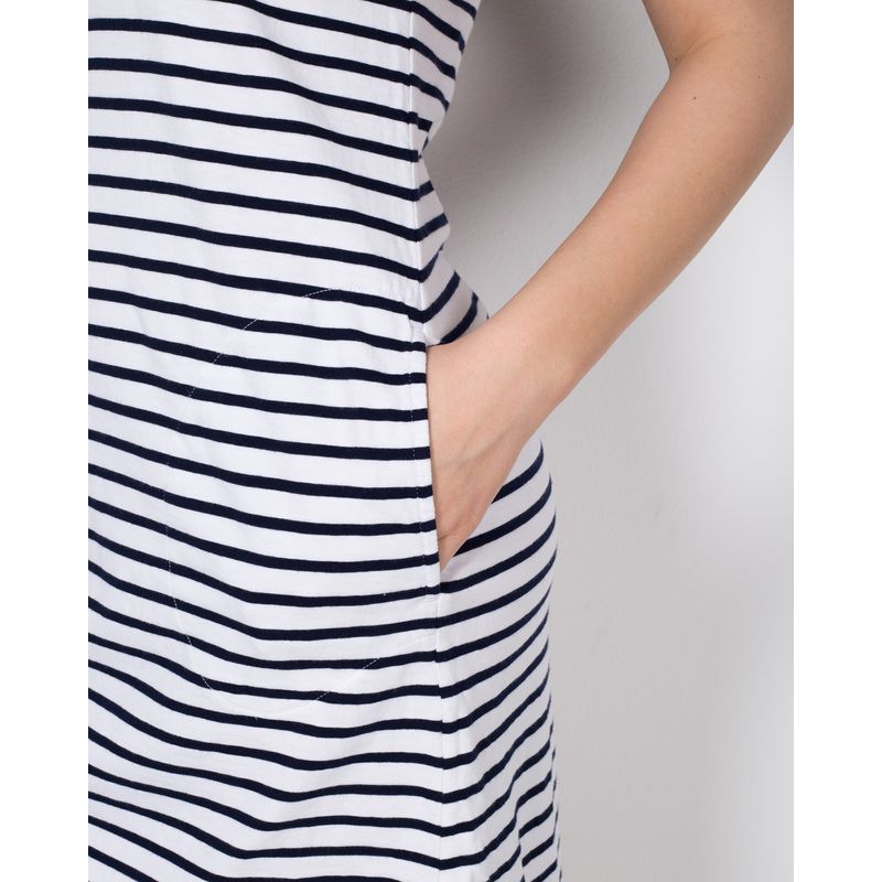 N231111002-ROCHIE---DAMA