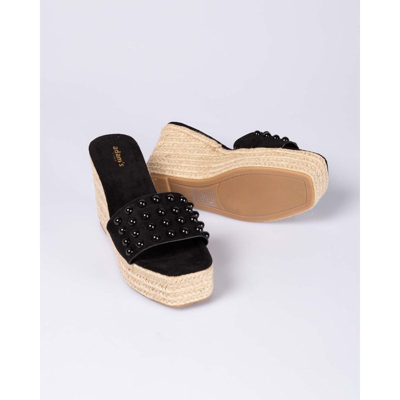 Sandale-cu-talpa-inalta-si-aplicatii-24HAT06001