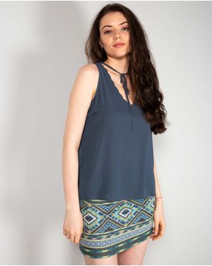 Top uni cu model brodat N240305009