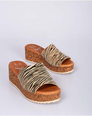 Sandale din piele naturala cu talpa moale 24HAT07078