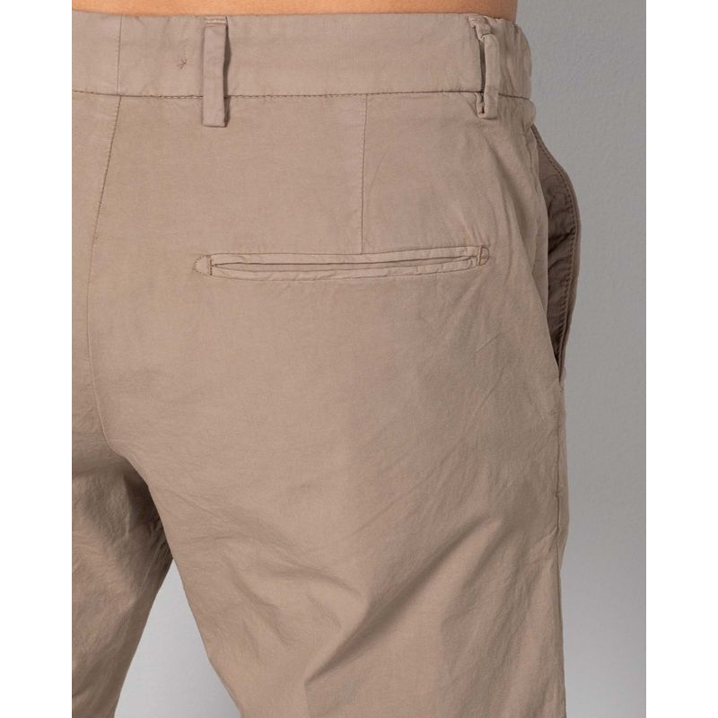 Pantaloni-scurti-din-bumbac-cu-buzunare-24KOS22002