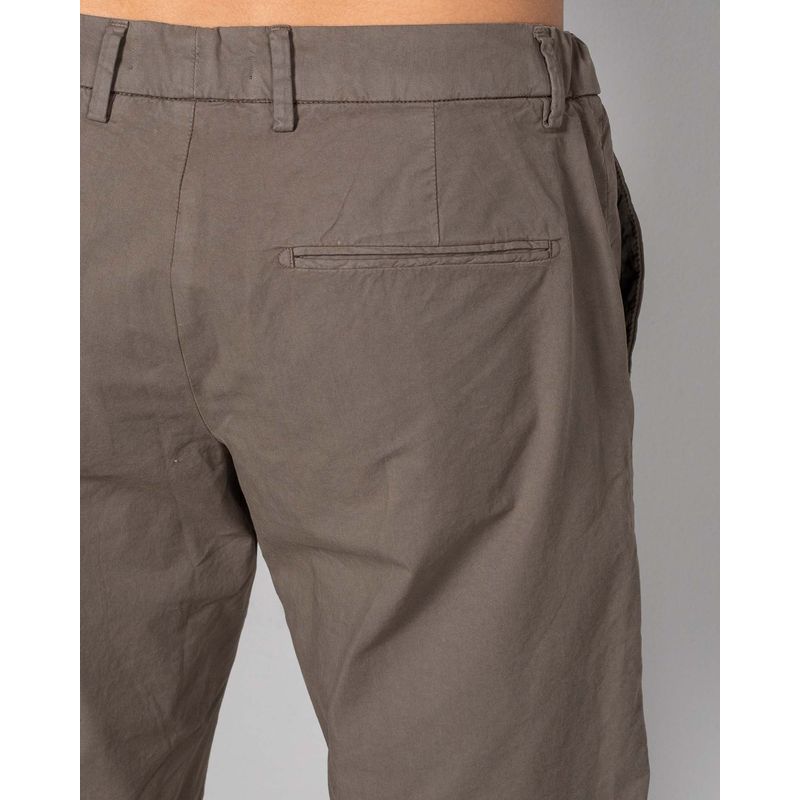 Pantaloni-scurti-din-bumbac-cu-buzunare-24KOS22003