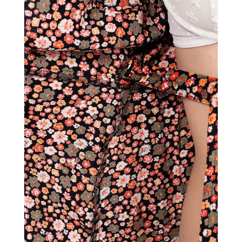 Rochie-petrecuta-cu-imprimeu-floral-24LGD08005