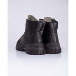 Ghete-cu-siret-si-talpa-groasa-24FEI09002