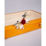 Accesoriu-de-par-auriu-tip-clama-M3393902050
