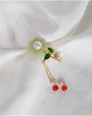 Accesoriu de par cu pandantiv