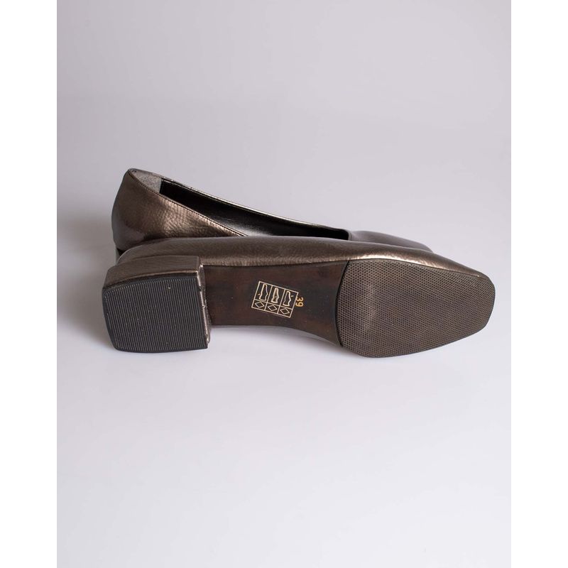 Pantofi-comozi-cu-aspect-metalizat-si-varf-patrat-24ROV26137