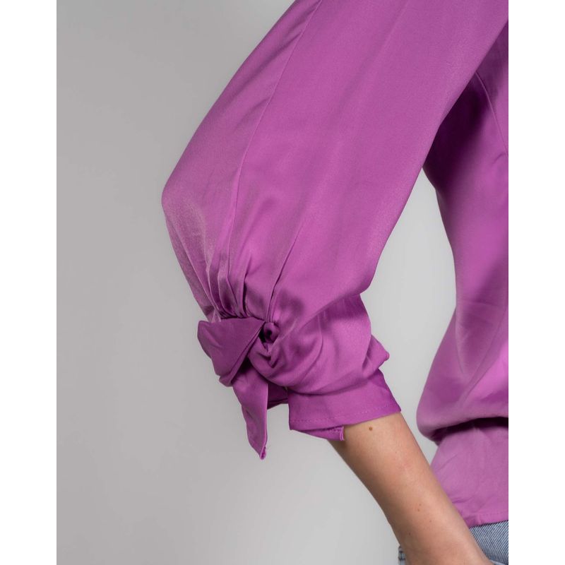 Bluza-decoltata-cu-maneca-trei-sferturi-24ITT44020