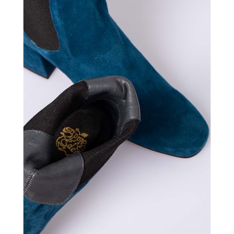 Botine-Chelsea-din-piele-intoarsa-cu-toc-bloc