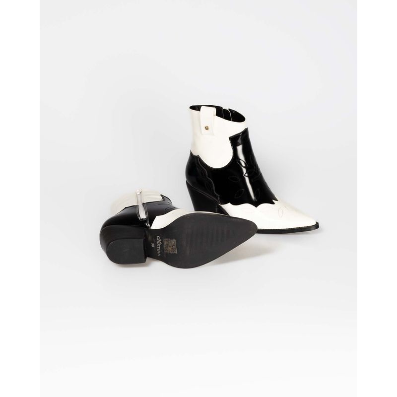 Botine-cu-varf-ascutit-si-toc-24EPY46009