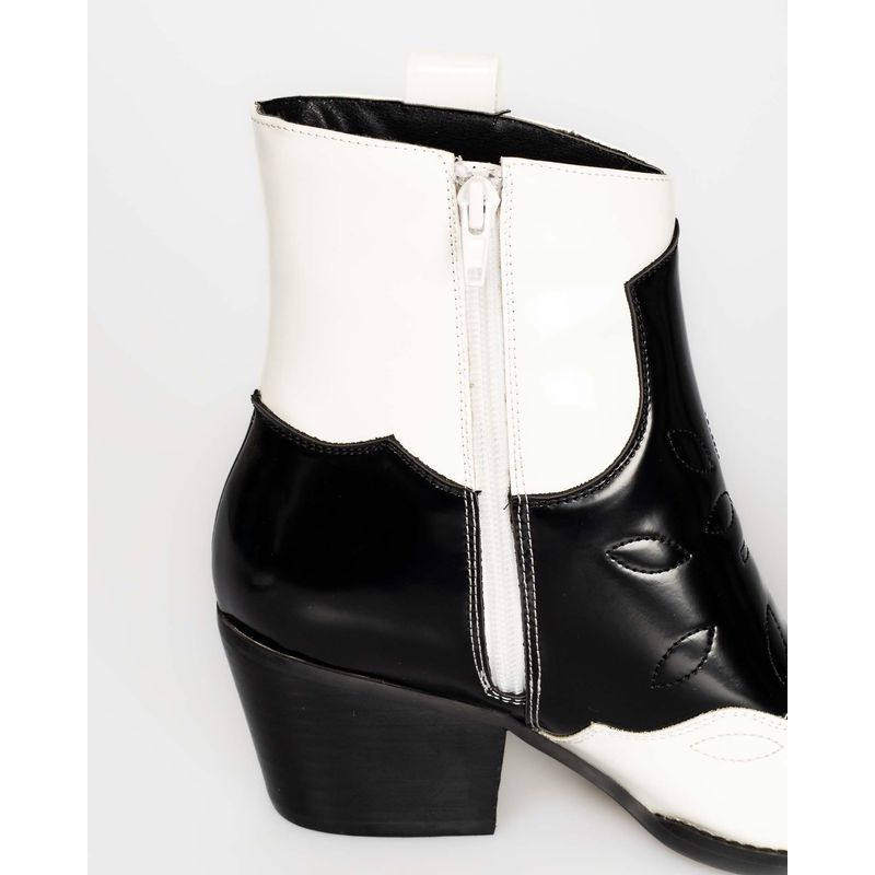 Botine-cu-varf-ascutit-si-toc-24EPY46009
