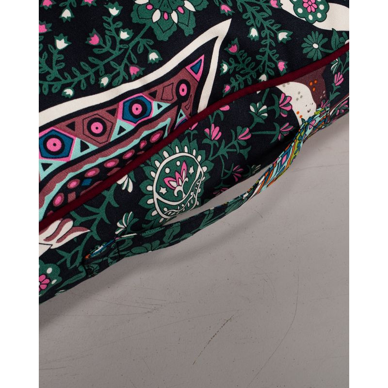 Perna-de-sezut-si-de-podea-cu-model-Paisley