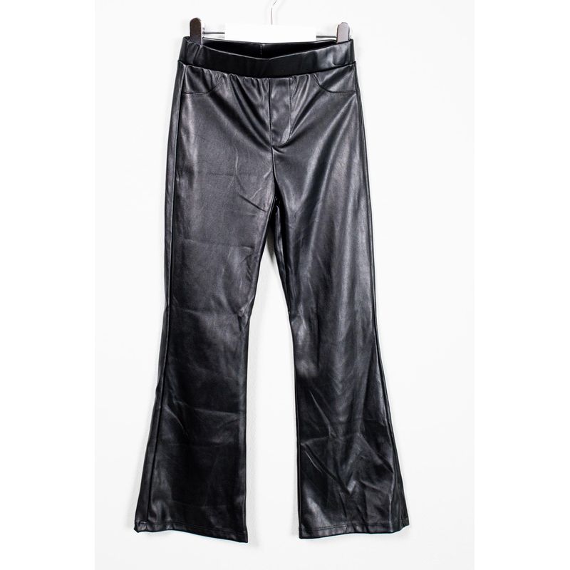 Pantaloni-evazati-din-imitatie-de-piele-23SPO19003