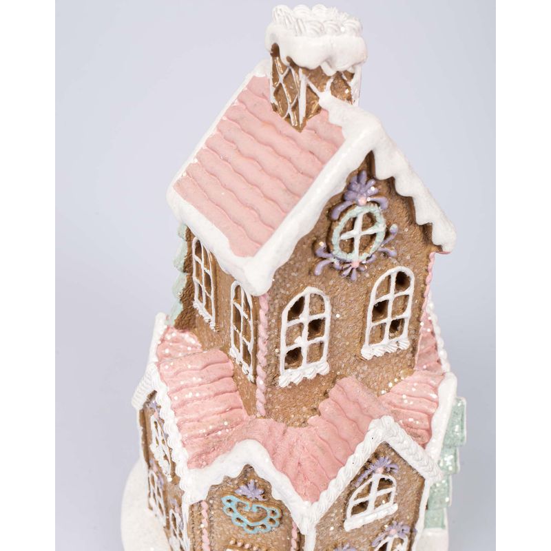 Decoratiune-casa-din-turta-dulce-de-Craciun