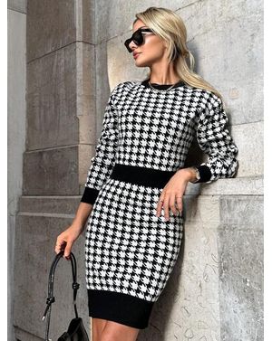 Compleu Shein cu bluza crop si fusta 24MAE39041