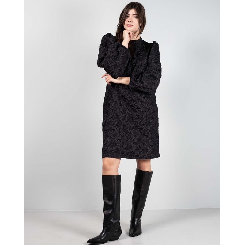24CLO03015-ROCHIE---DAMA