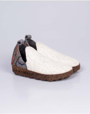 Pantofi Asportuguesas din lana naturala pentru femei 24EPF17028