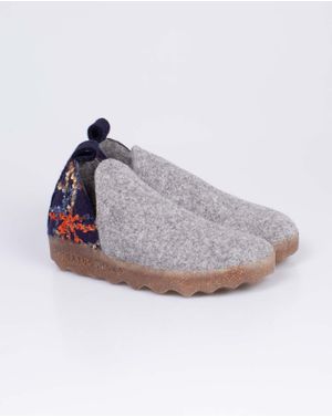 Pantofi Asportuguesas din lana naturala pentru femei 24EPF17029