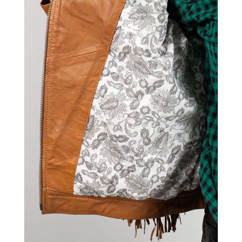 Jacheta-din-piele-naturala-cu-franjuri-si-interior-captusit-24MAB06074