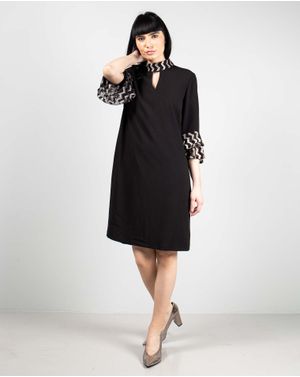 Rochie dreapta cu maneci largi 23DAV03074