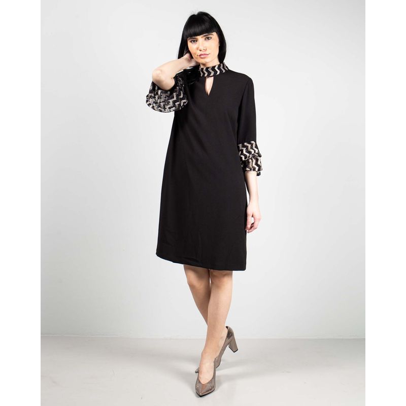 Rochie-dreapta-cu-maneci-largi-23DAV03074