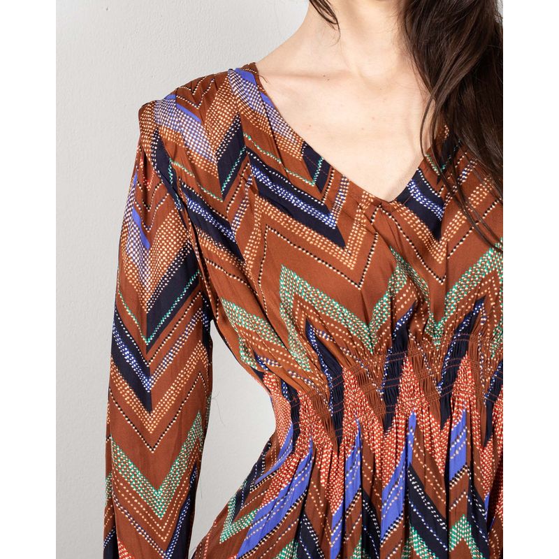24POS47564-ROCHIE---DAMA